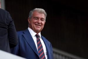 拉波尔塔：本届董事会没有起诉巴托梅乌，由检察官来做决定