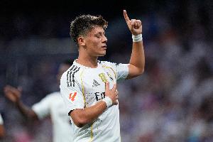 身价6000万！马卡：居莱尔已成皇马绝对主力，将首发出战巴萨尤文