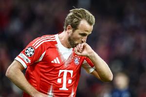 记者：即便凯恩重返英超也一定非得是热刺，曼联之前也对他感兴趣