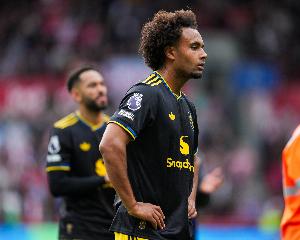 镜报：西汉姆和塞维利亚都有意齐尔克泽，可能一月寻求租借