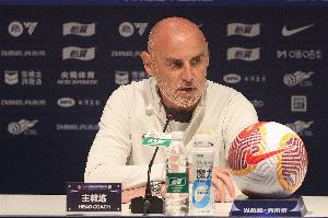 穆斯卡特：我无法为球队感到更多自豪 现在我的妻子在等我吃饭