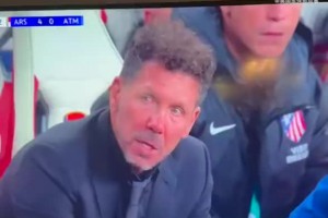 马竞13分钟连丢4球后的西蒙尼....👀